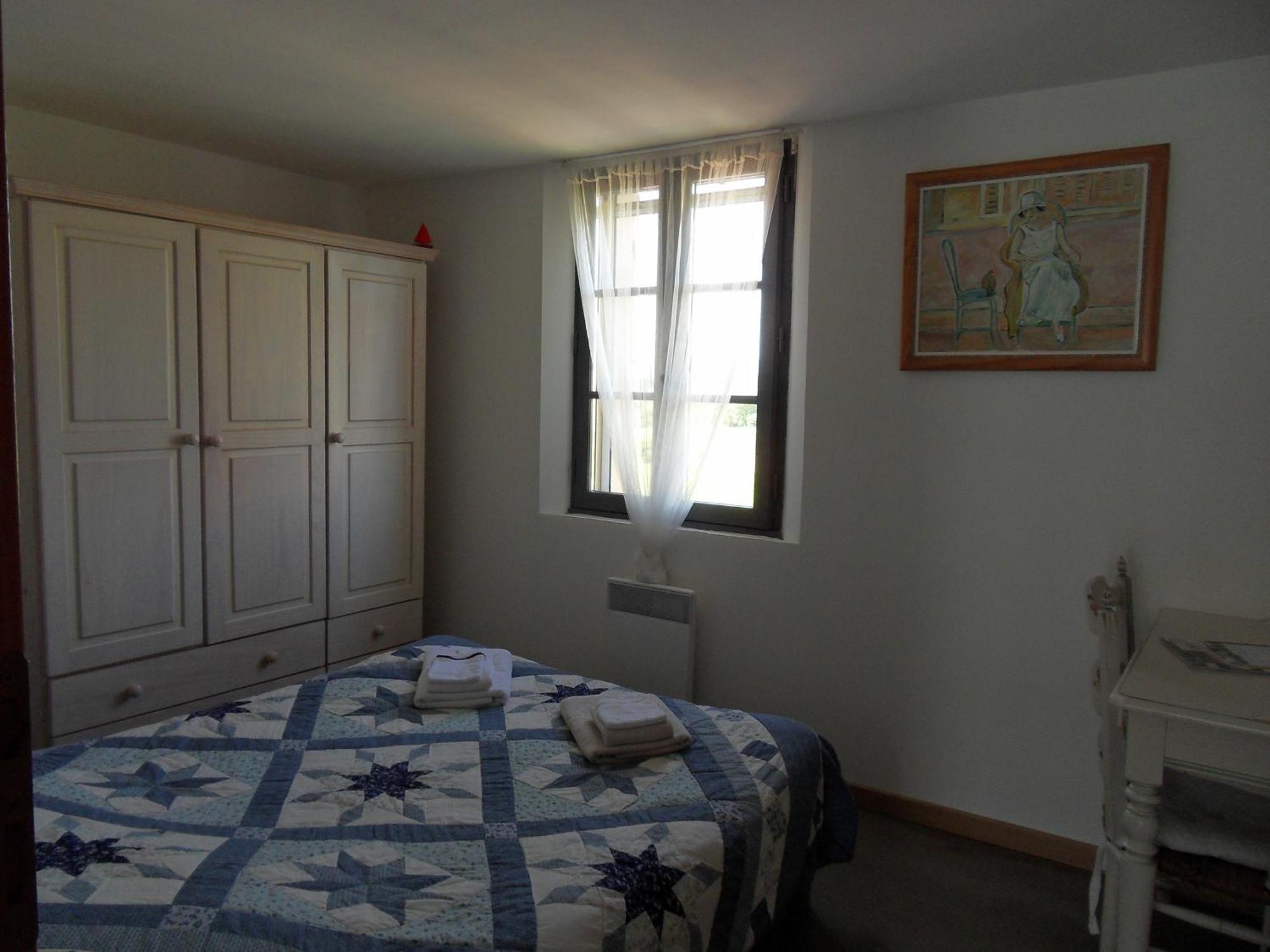 Le Jardin D'Ivana Chambres D'Hotes B&B Avec Piscine Chauffee Oppede Luaran gambar