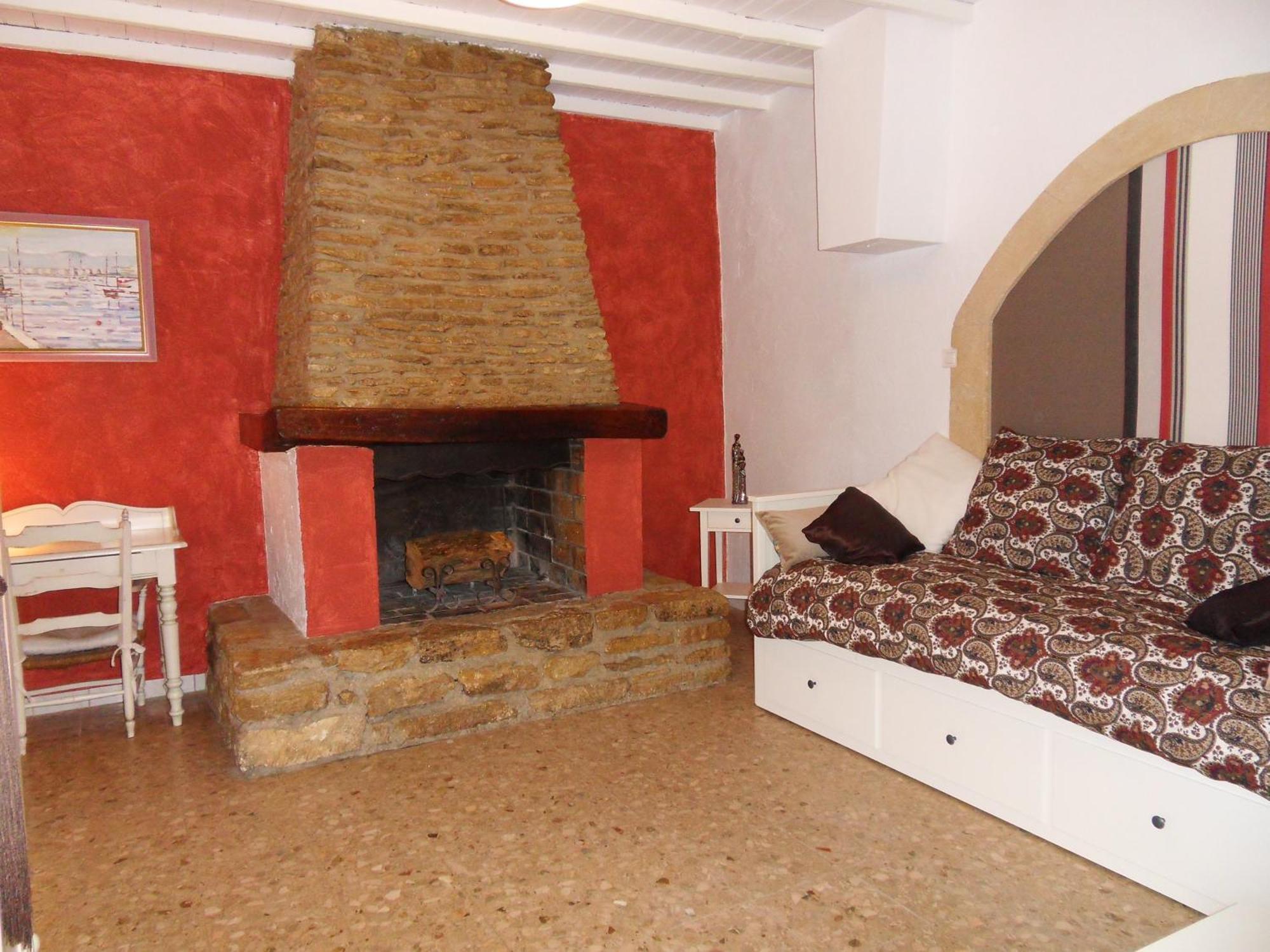 Le Jardin D'Ivana Chambres D'Hotes B&B Avec Piscine Chauffee Oppede Luaran gambar