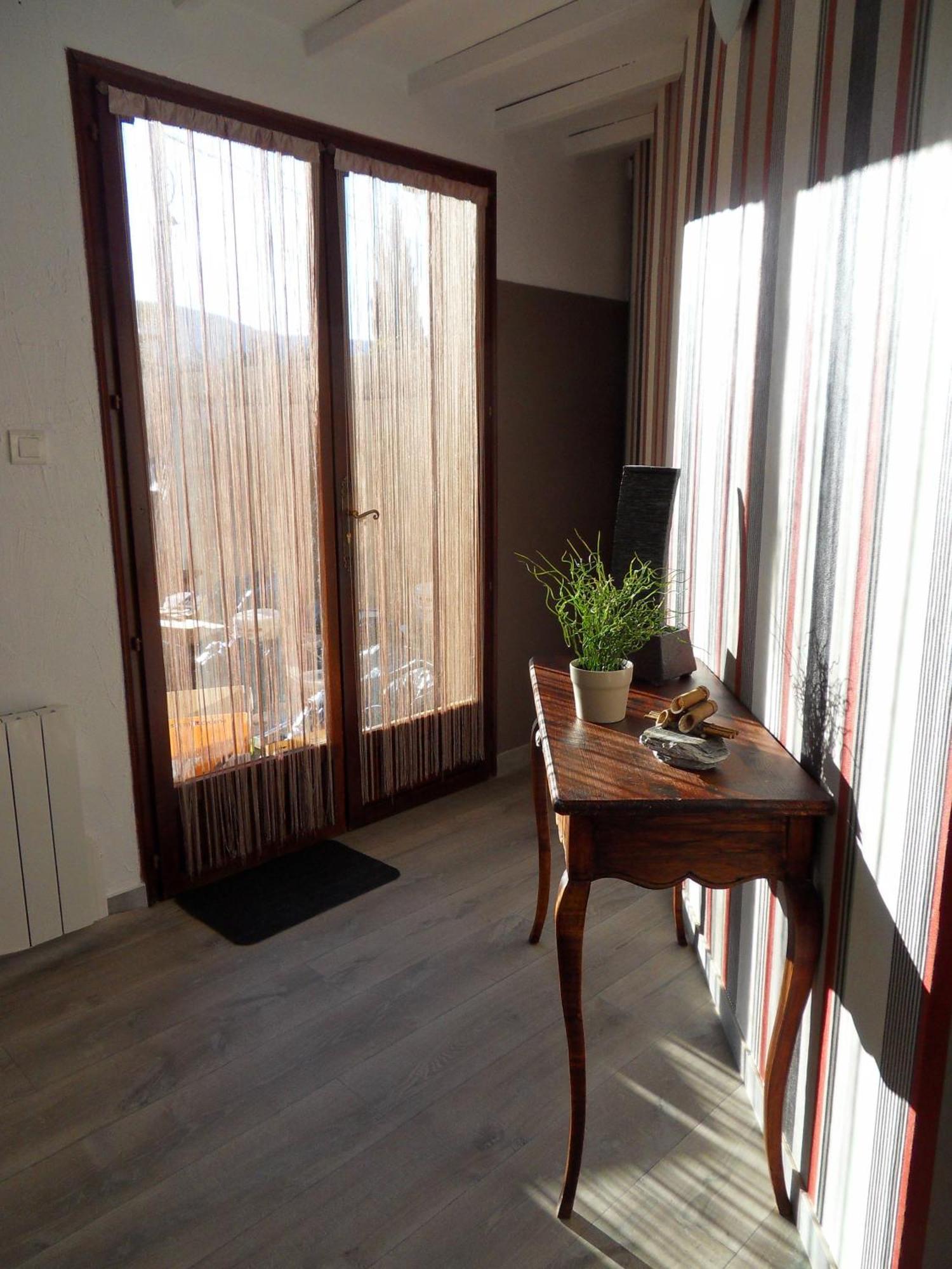 Le Jardin D'Ivana Chambres D'Hotes B&B Avec Piscine Chauffee Oppede Luaran gambar