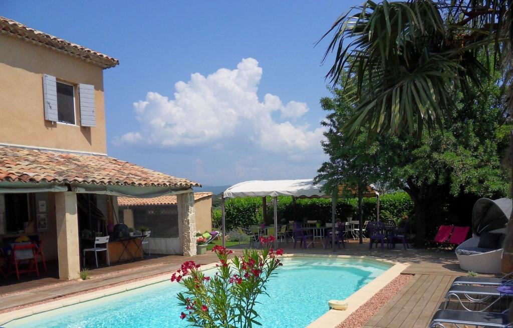 Le Jardin D'Ivana Chambres D'Hotes B&B Avec Piscine Chauffee Oppede Luaran gambar